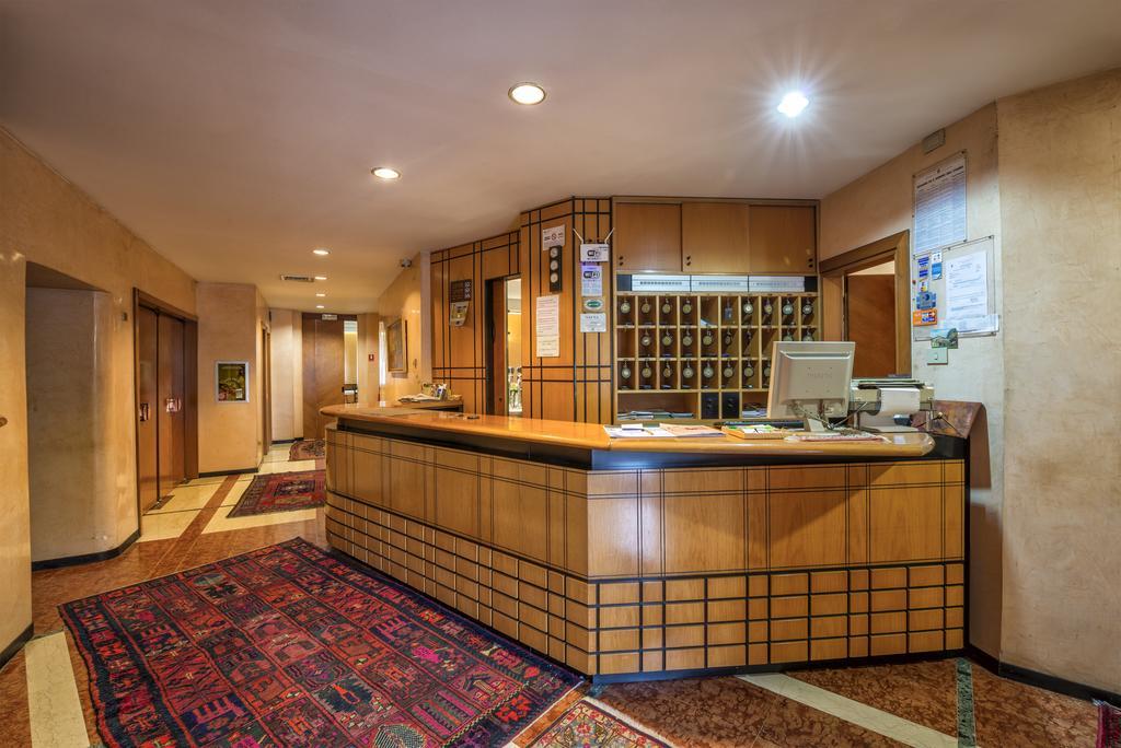 Hotel Drago Mezzocorona Esterno foto