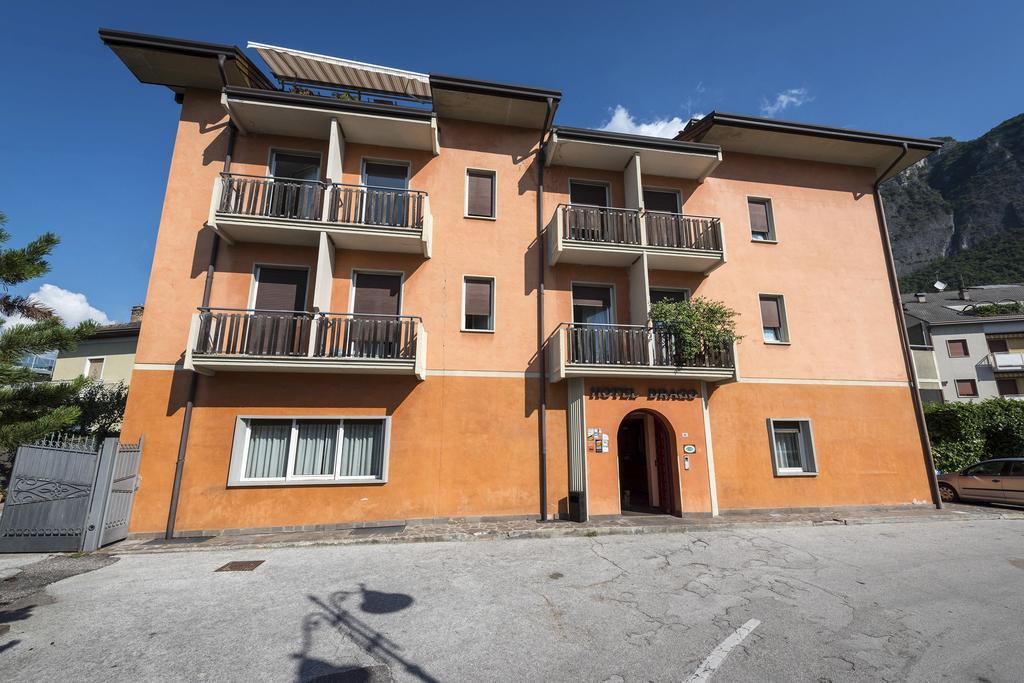 Hotel Drago Mezzocorona Esterno foto